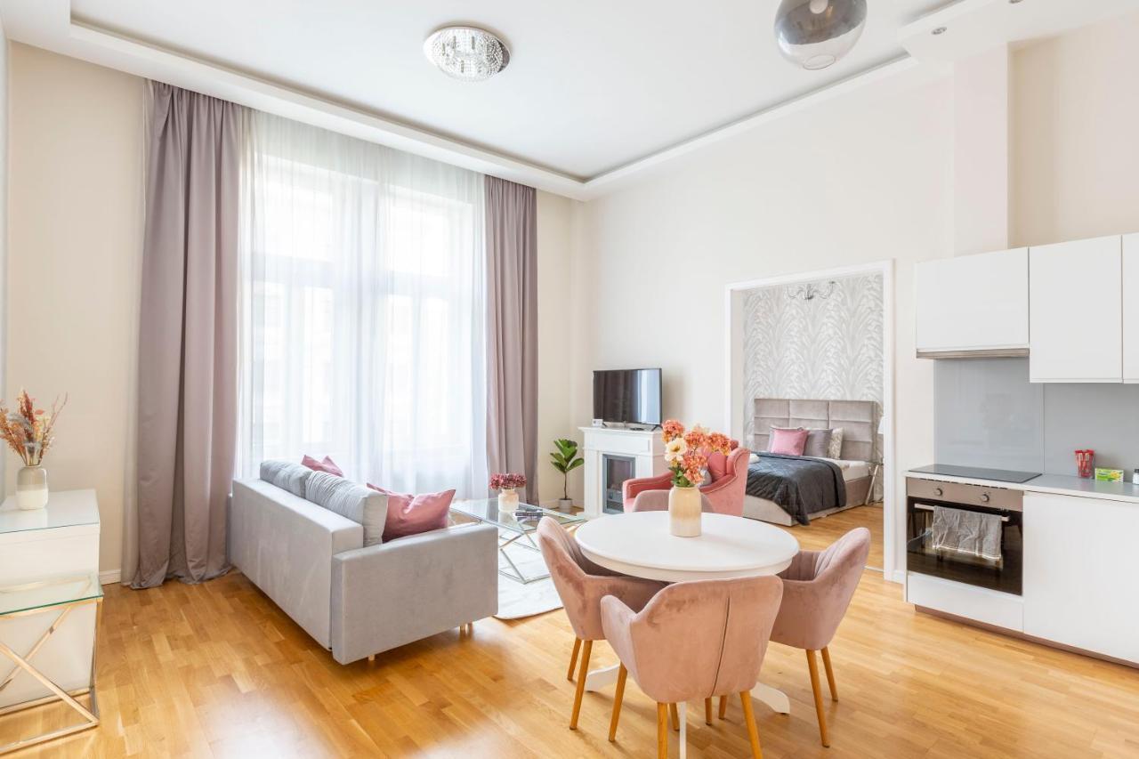 Luxury 3Bedrm 2Bathrm Apartment With Danube River View Budapest Exterior photo