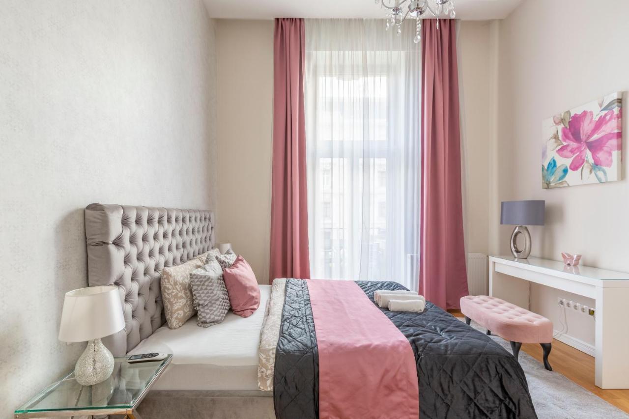 Luxury 3Bedrm 2Bathrm Apartment With Danube River View Budapest Exterior photo